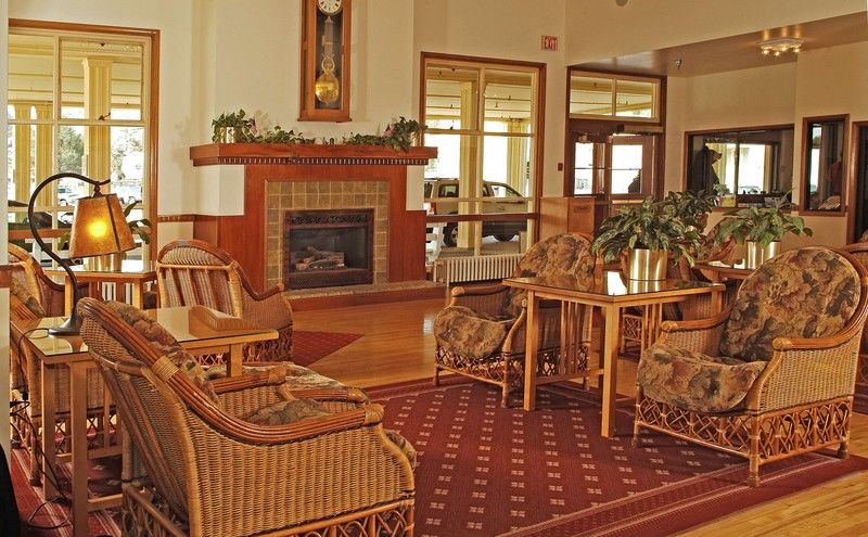 Mammoth Hot Springs Hotel Exterior photo